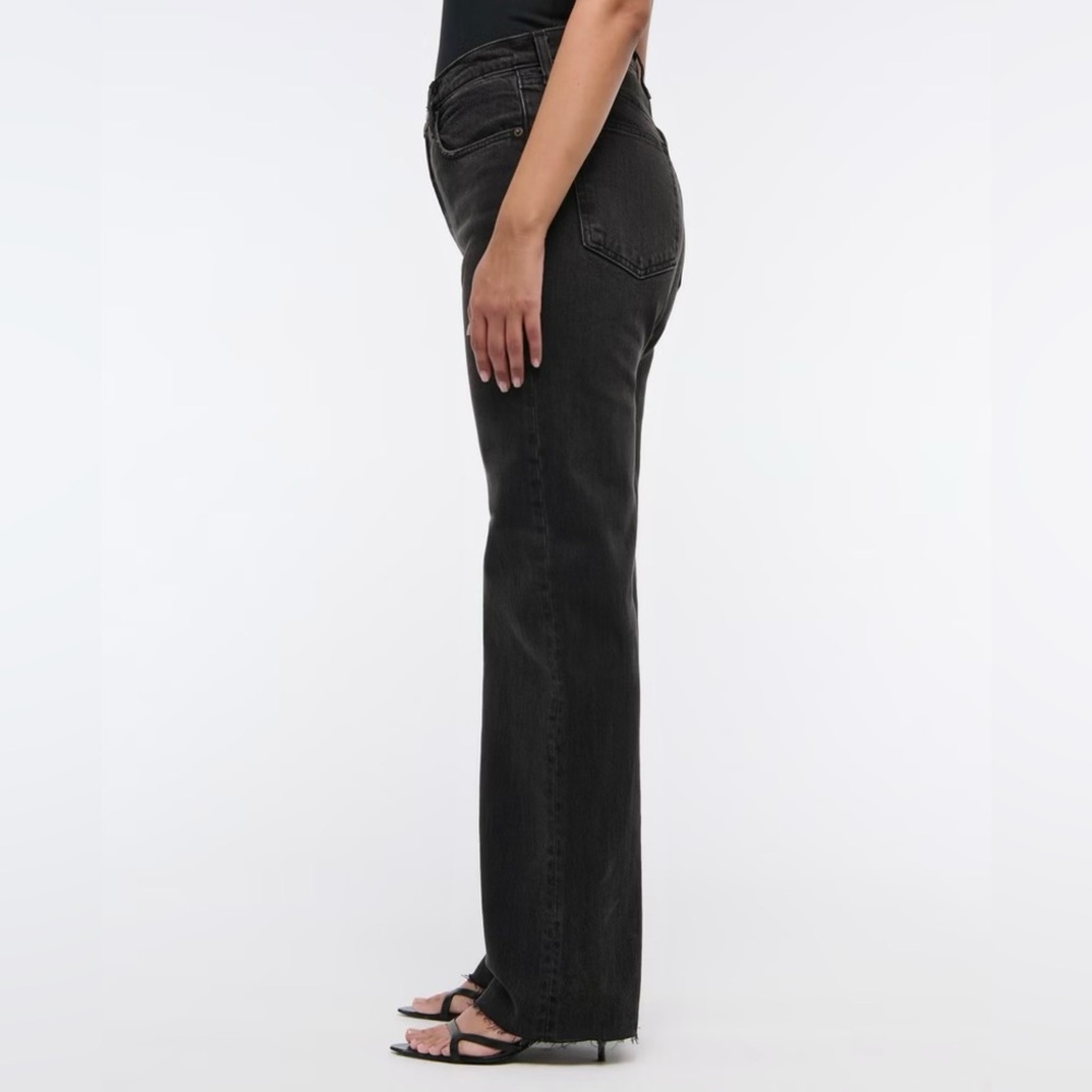 NWT Abercrombie & Fitch- The 90's Relaxed Jeans- High Rise- Washed Black Raw Hem - Picture 8 of 15
